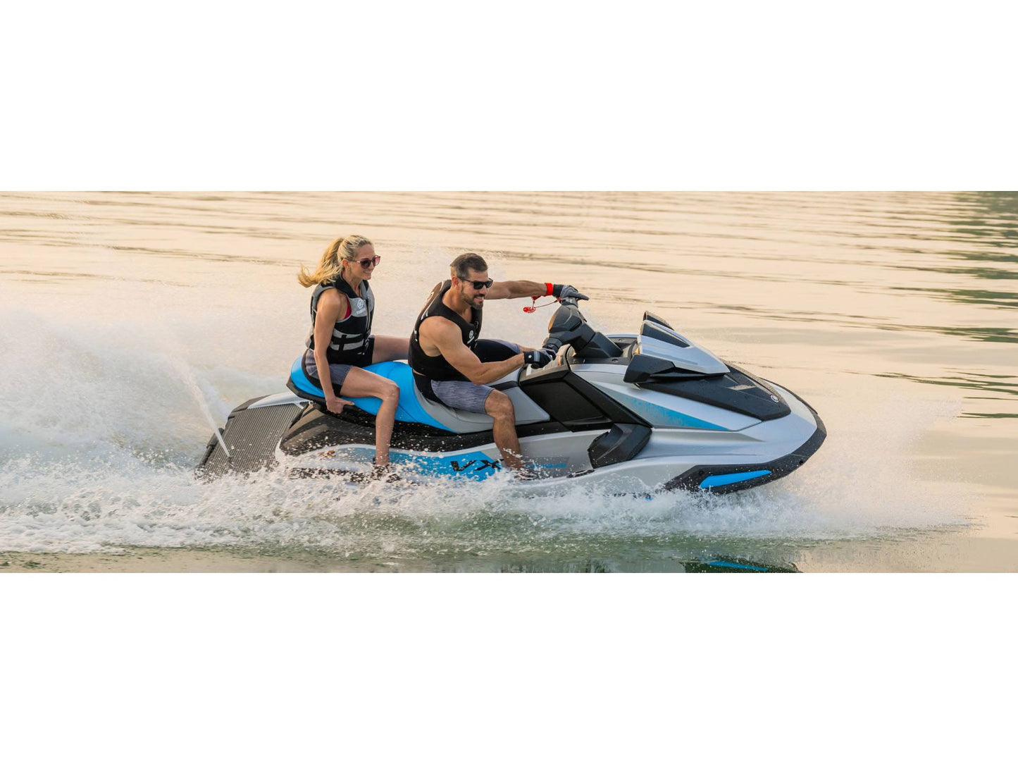 WEEKEND 2024 Yamaha VX Cruiser w/Audio (3 Seater) Jetski Rental